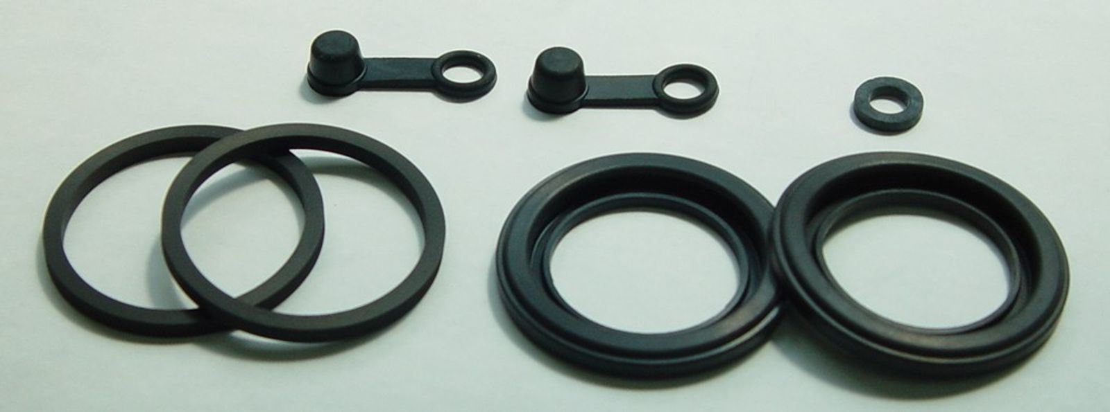 TourMax Rear Brake Caliper Seal Rebuild Kit Fits Suzuki GS1150ES 1986