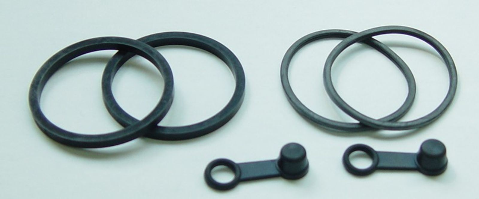 TourMax Front Brake Caliper Seal Rebuild Kit Fits Yamaha XJ750R Seca 1981-1983