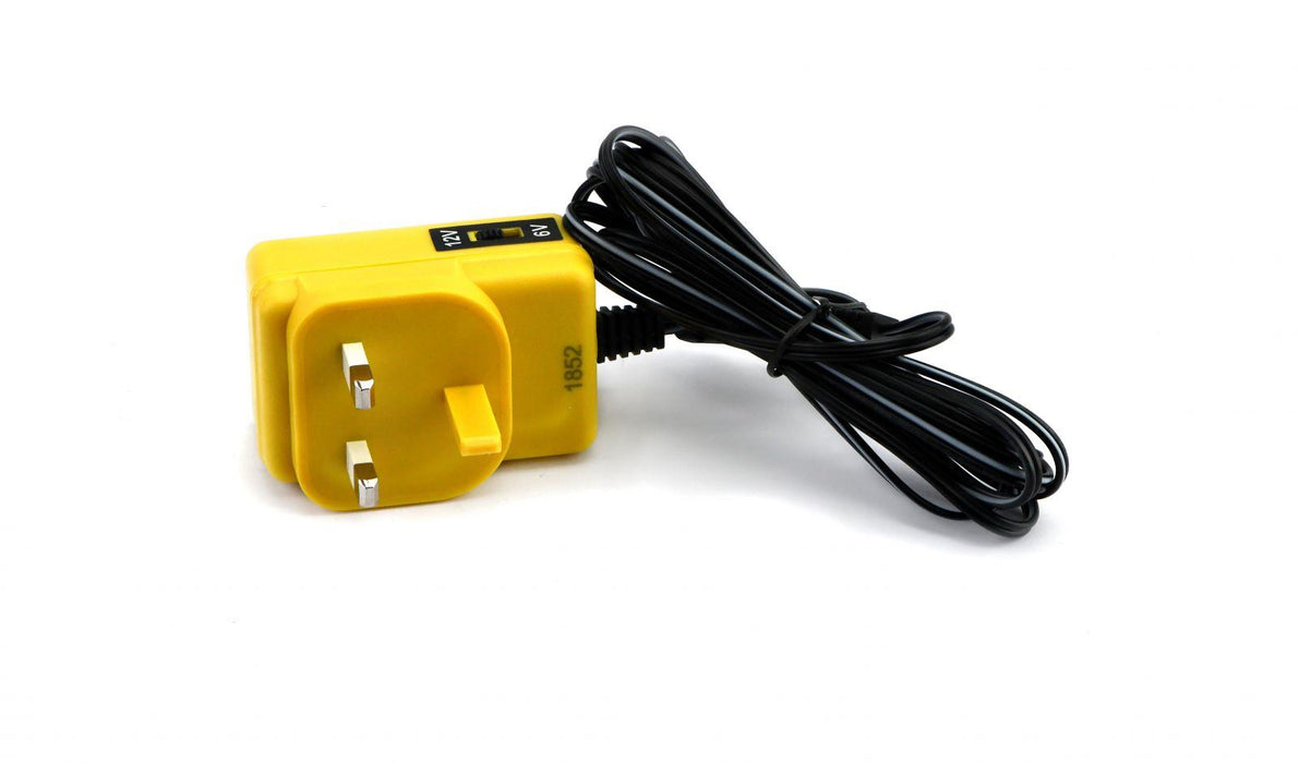 Motobatt MBCLB Little Boy 6V/12V Smart Charger Maintainer AGM GEL Bike Trickle